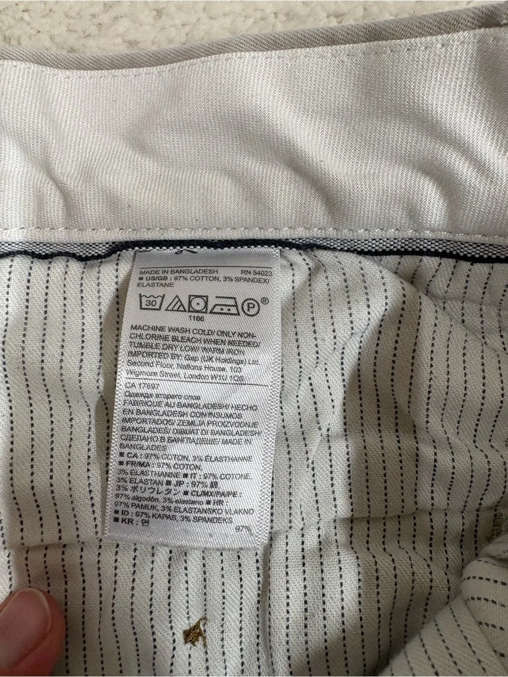 Banana Republic Men's Aiden Khaki Shorts